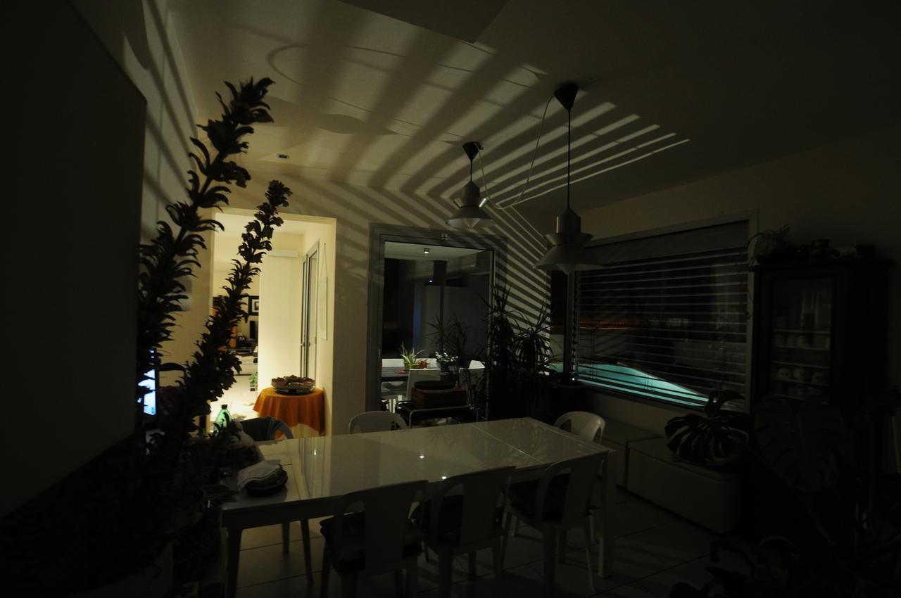 Bed and Breakfast Art House Quartu - Margine Rosso Куарту-Сант'Елена Екстер'єр фото